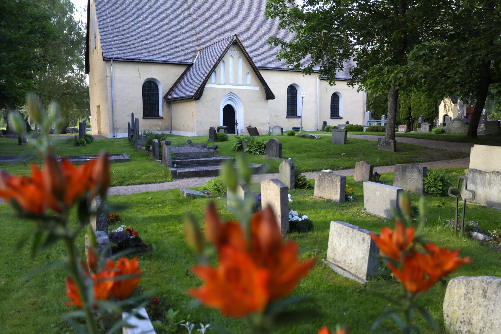 Ärentuna kyrka